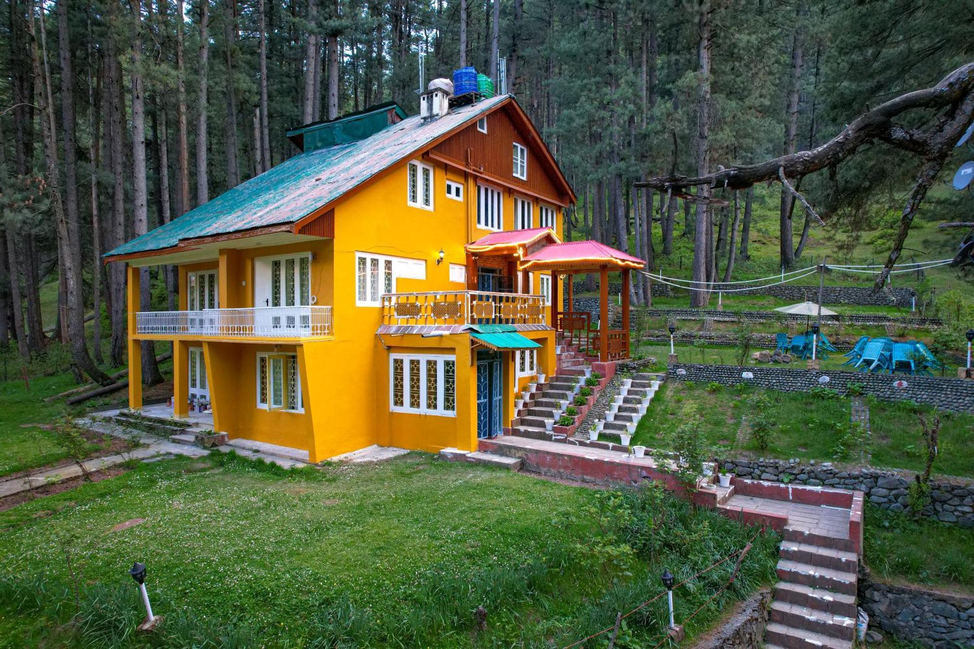 Hotel Little Silver Pahalgam Exterior photo